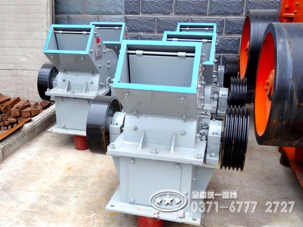 小型錘式破碎機(jī)工作原理、型號及參數(shù)