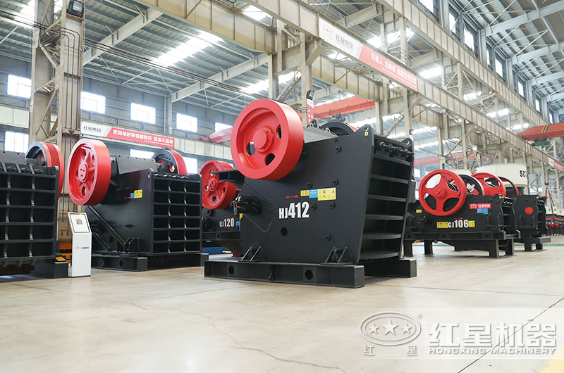 鄂式破碎機(jī)圖片 鄂式破碎機(jī)圖片