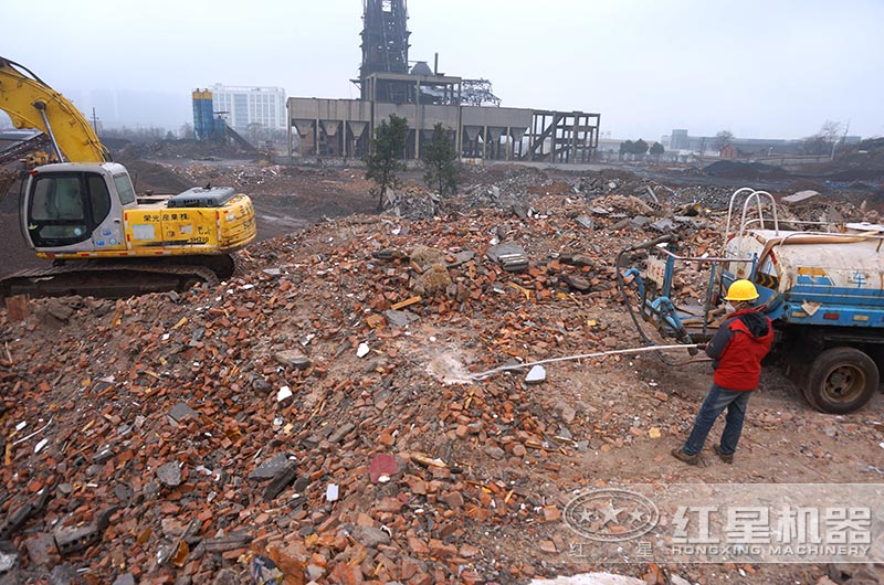小型建筑垃圾處理廠賺錢嗎？用什么破碎機(jī)好？