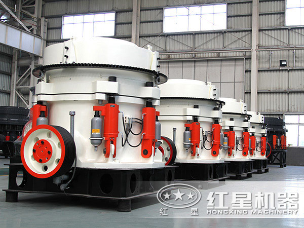1750型短頭圓錐破碎機(jī)多少錢？大概生產(chǎn)量可達(dá)多少噸？
