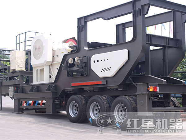 自行式石子破碎機，車載移動就是方便