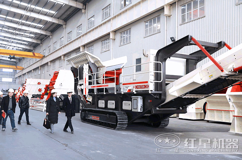 想找型號全、價格優(yōu)惠的履帶液壓巖石破碎機廠家，來這里！