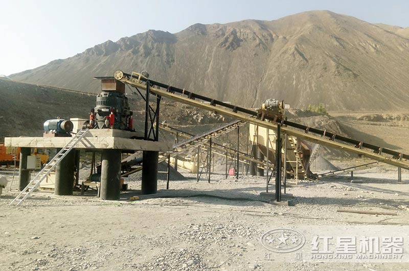 中型碎石機(jī)多少錢一臺(tái)，一天能碎多少石頭？