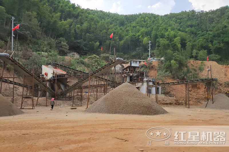 15萬預(yù)算，能買到哪種河卵石及建筑廢料用多功能破碎機？